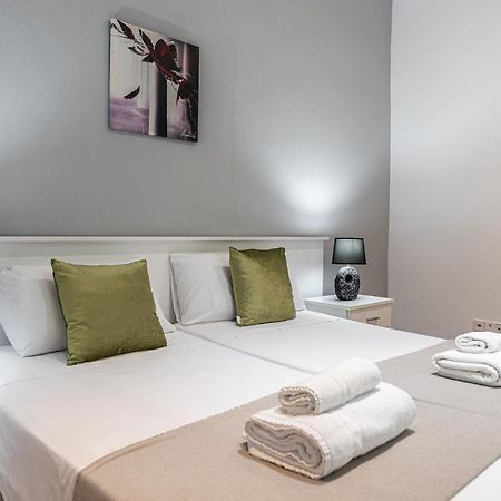 Waou Apartamentos En Sol Confort 4 Мадрид Экстерьер фото